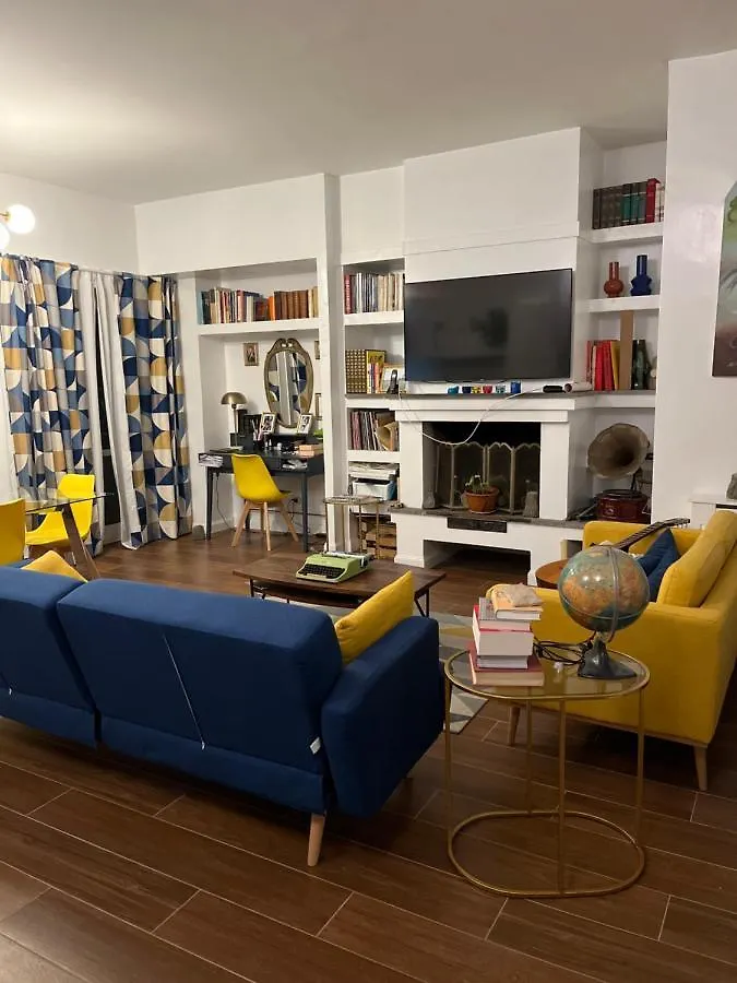 Casa Vacanze Roma Est 0*,  Italia
